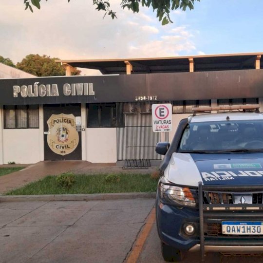 Adolescente bate na própria tia ao ser impedida de sair com amigos em Maracaju