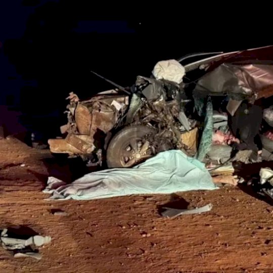 Acidente entre Hilux e caminhão canavieiro deixa um morto em rodovia de MS