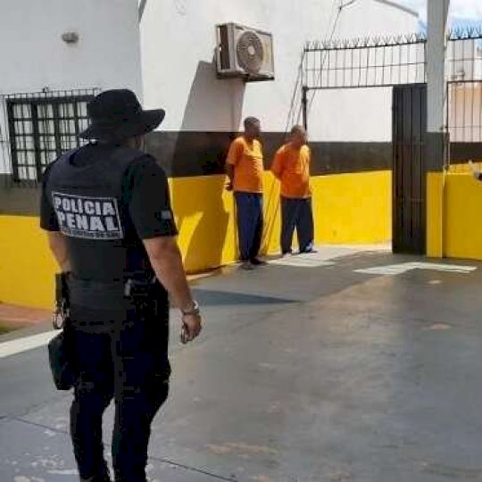 Decis&atilde;o mant&eacute;m policiais de classes inferiores em chefias da Agepen