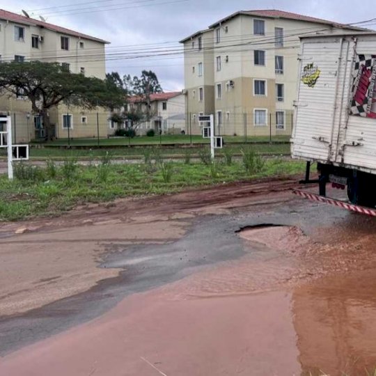 Papy cobra recuperação de trecho esburacado da Avenida Três Barras, em Campo Grande