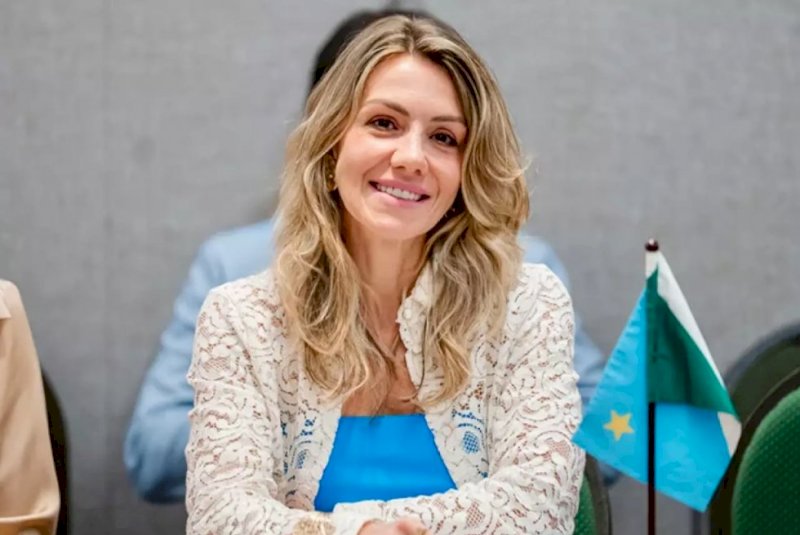 Riedel nomeia Ana Carolina Ali Garcia para desembargadora do TJMS
