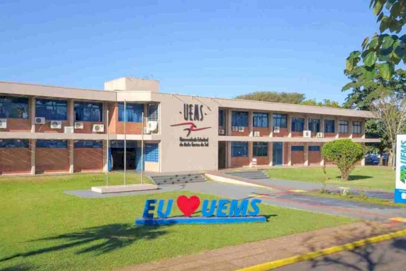 UEMS divulga lista de projetos de extensão aprovados para bolsa