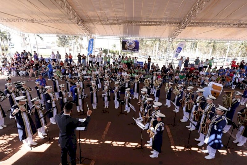Mais de 30 cidades participam hoje do Estadual de Bandas e Fanfarras em Dourados