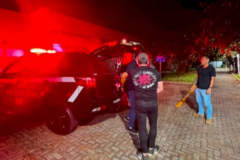 Jovem é vítima de violência sexual após tentar ajudar amigo embriagado