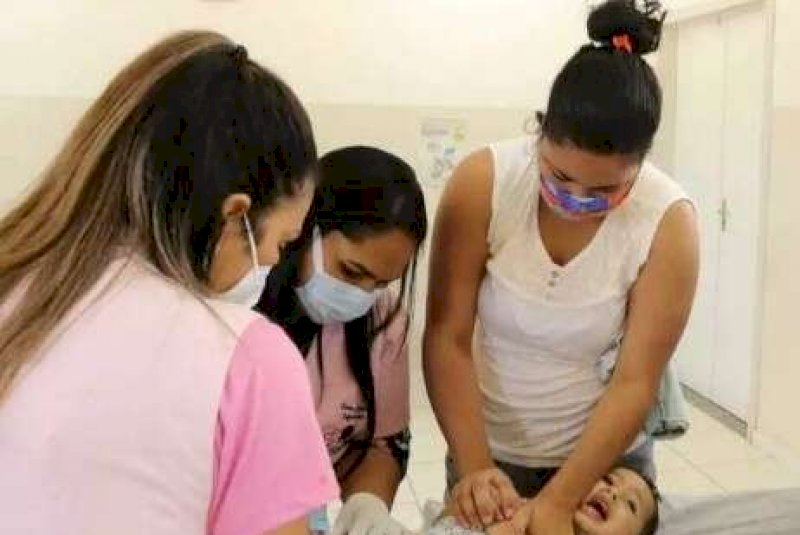 Multivacina&ccedil;&atilde;o come&ccedil;a em MS para atualizar cadernetas de crian&ccedil;as