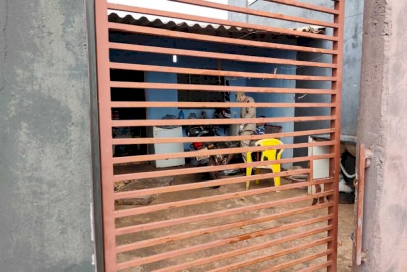 Morador de Dourados morre sentado em varanda