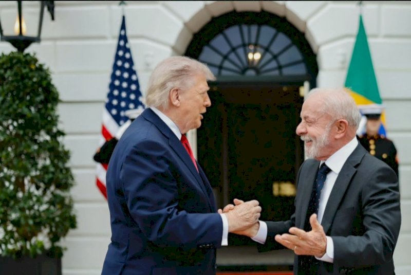 Após ligação entre Lula e Trump, Brasil e EUA marcam nova reunião na segunda para negociar tarifaço