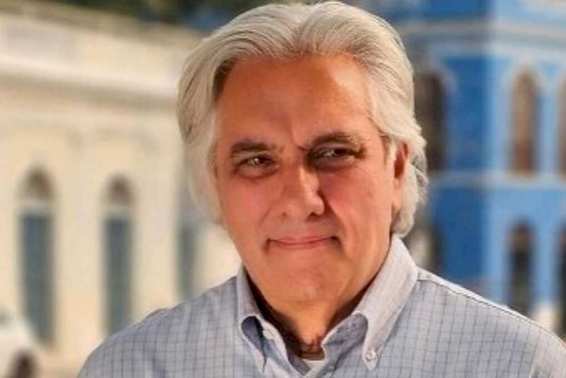 Delcídio oficializa candidatura e disputa pelo Governo de MS chega a oito nomes