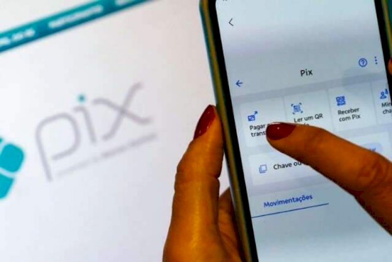 Banco libera Pix Autom&aacute;tico em conta-sal&aacute;rio e endurece regras contra fraudes