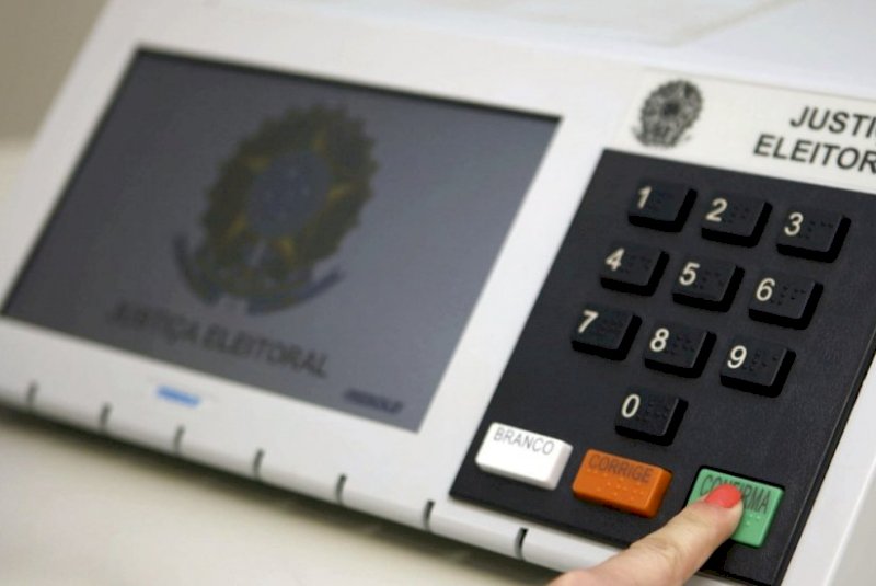 Eleições: propaganda eleitoral nas ruas termina às 22h de sábado