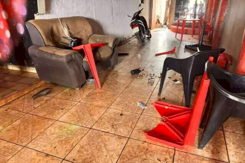 Comando Vermelho avan&ccedil;a em 10 cidades em MS na guerra com PCC