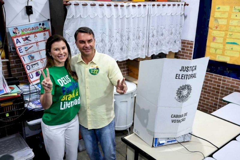 Flávio busca Centrão e conta com aliados para ampliar votos no 2&ordm; turno