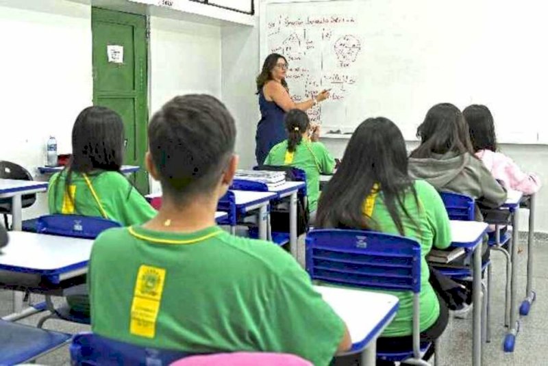 Concurso da SED com 2 mil vagas para professores deve ser realizado em janeiro