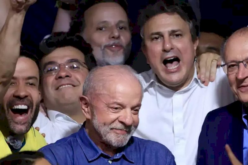 Nas redes sociais, líderes latino-americanos saúdam Lula pela vitória