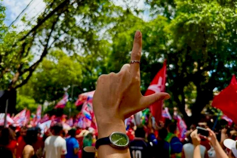 Lula ganha 112 mil votos entre turnos em MS, mas mant&eacute;m patamar de 2022
