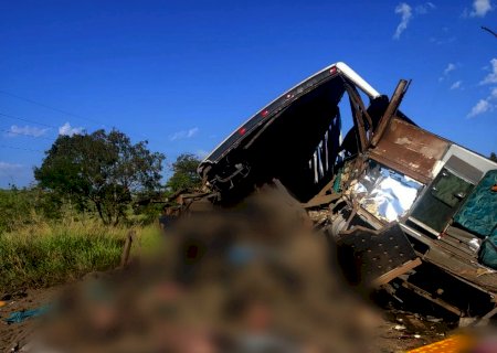 Acidente em rodovia no interior de SP deixa 41 mortes, diz PM