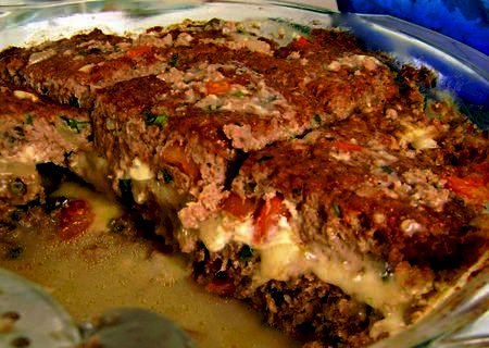 Quibe de forno recheado é receita prática para inovar no dia a dia