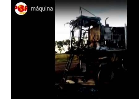 Veja o vídeo de como ficou o maquinário agrícola após atingir a rede elétrica