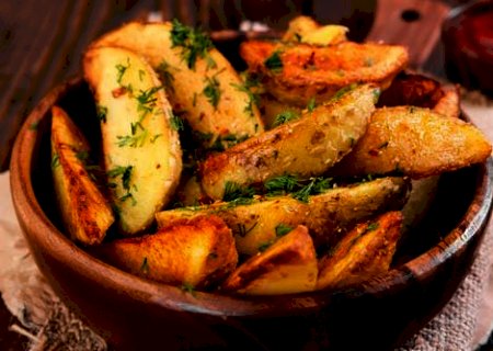 Aprenda a fazer batata canoa em poucos minutos