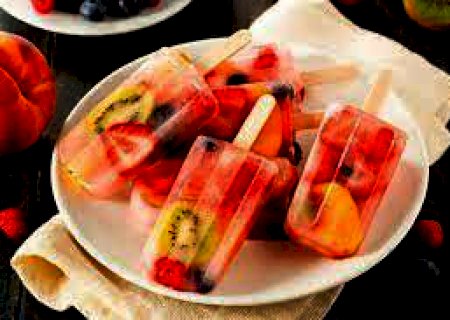 Receita infalível de picolé caseiro de frutas para crianças