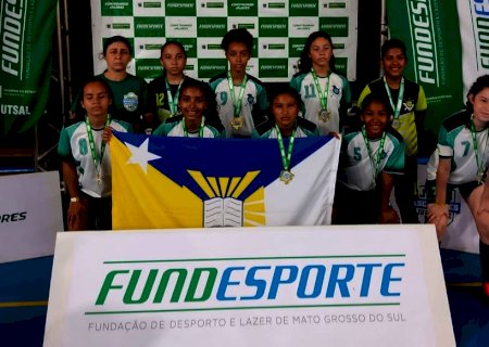 Maracaju desbanca favorita e é campeã do futsal feminino nos Jogos Escolares de Mato Grosso do Sul