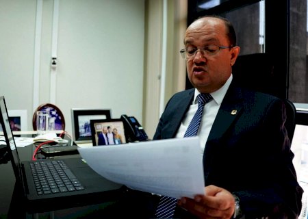 Asfalto em ruas de Dourados continua sendo pauta prioritária em pedidos de Barbosinha ao Governo