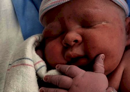 EUA: bebê nasce pesando 6,3 kg no Arizona