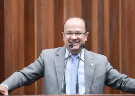 Projetos de Refis e de energia zero para famílias de baixa renda chegam a ALEMS e recebem apoio de Barbosinha