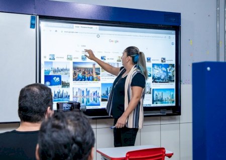 Prefeitura de Maracaju adquire lousas digitais para a Rede Municipal de Ensino