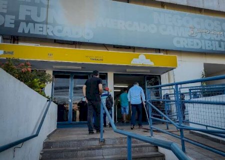 Em busca de emprego? Confira as 1.629 vagas disponíveis pela Funsat nesta quarta