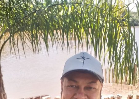 Completando idade nova hoje em Itaporã José Carlos (Carlão)