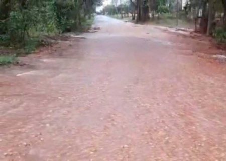 Com quase 300mm de chuva, córrego transborda e preocupa moradores em Fátima do Sul, VEJA O VÍDEO
