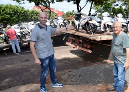 Saúde de Iguatemi adquire 30 motocicletas para agentes comunitárias de saúde