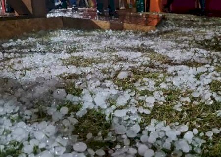 Tempestade com queda de granizo atinge feira agropecu&aacute;ria e cancela shows