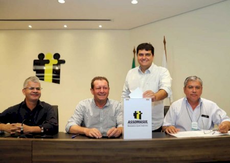 Prefeito de Nioaque é reeleito para presidir a Assomasul para o biênio 2023/2024