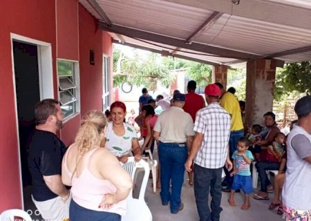 Família ganha casa reformada de ONG e empresários em Dourados