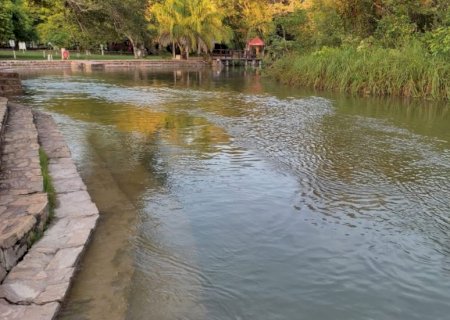 Balneário Municipal de Bonito volta a receber visitantes depois de ser fechado no fim de janeiro