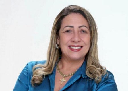 Tânia Cristina toma posse como vereadora nesta quinta-feira