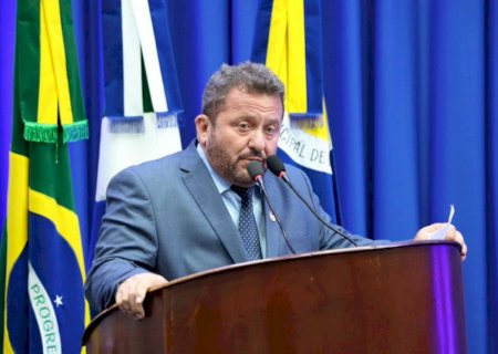 Na abertura do ano legislativo, Laudir presta contas e anuncia novos desafios