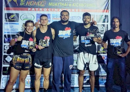 Equipe de Dourados é campeã com quatro atletas no Muay Thai no Paraná