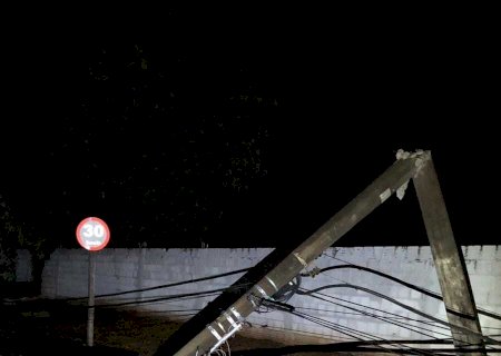 Falta de energia, acidente com idoso e blindex explodindo, são alguns dos estragos em Fátima do Sul