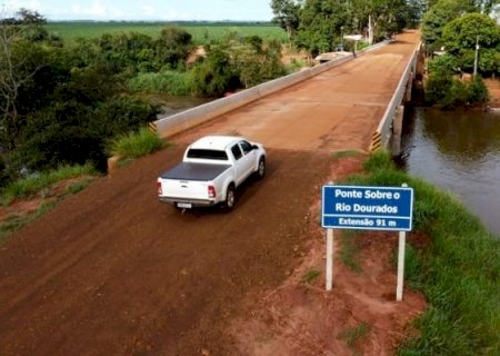 Agesul conclui ponte de concreto na rodovia MS-274, entre Dourados e Deodápolis