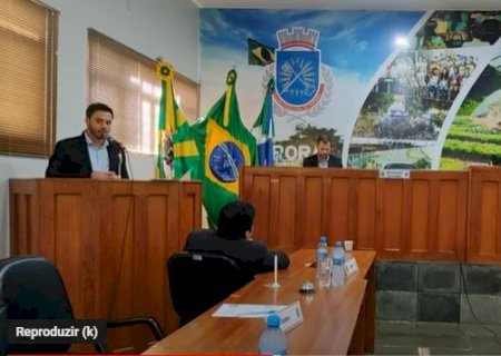 Sessão ao vivo da Câmara Municipal de Itaporã 23/05