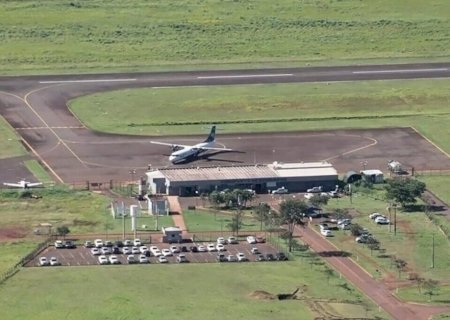 Fechamento da pista do aeroporto de Dourados para reforma completa 2 anos