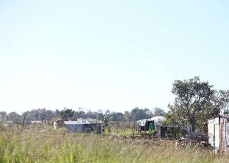 Acampamento cresce e soma cerca de 400 famílias às margens do anel viário