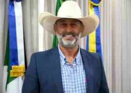 Prefeito Juliano Ferro desmente site tendencioso: “nunca houve rombo na educação”