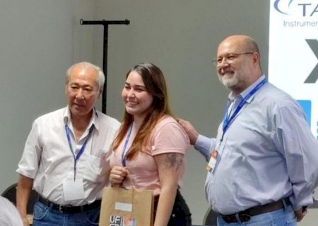 Pesquisas desenvolvidas em Dourados recebem prêmio no Simpósio de Análise Térmica