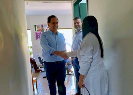 Prefeito Marcos Pacco anuncia melhorias no ESF de Montese