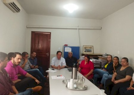 Sindicato dos Servidores Públicos Municipais de Itaporã Intermedia Negociação Salarial Com o Prefeito Municipal