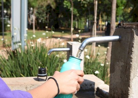 Calor pode provocar desidratação, confusão mental, tontura e desmaios